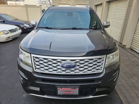 Used 2016 Ford Explorer Platinum image 20