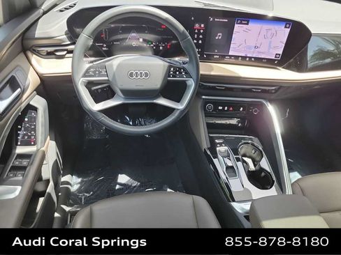 Certified 2025 Audi Q5 Premium w/ Convenience Package AWD/4WD image 10