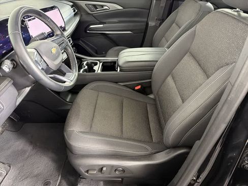 Certified 2024 Chevrolet Traverse LT image 13