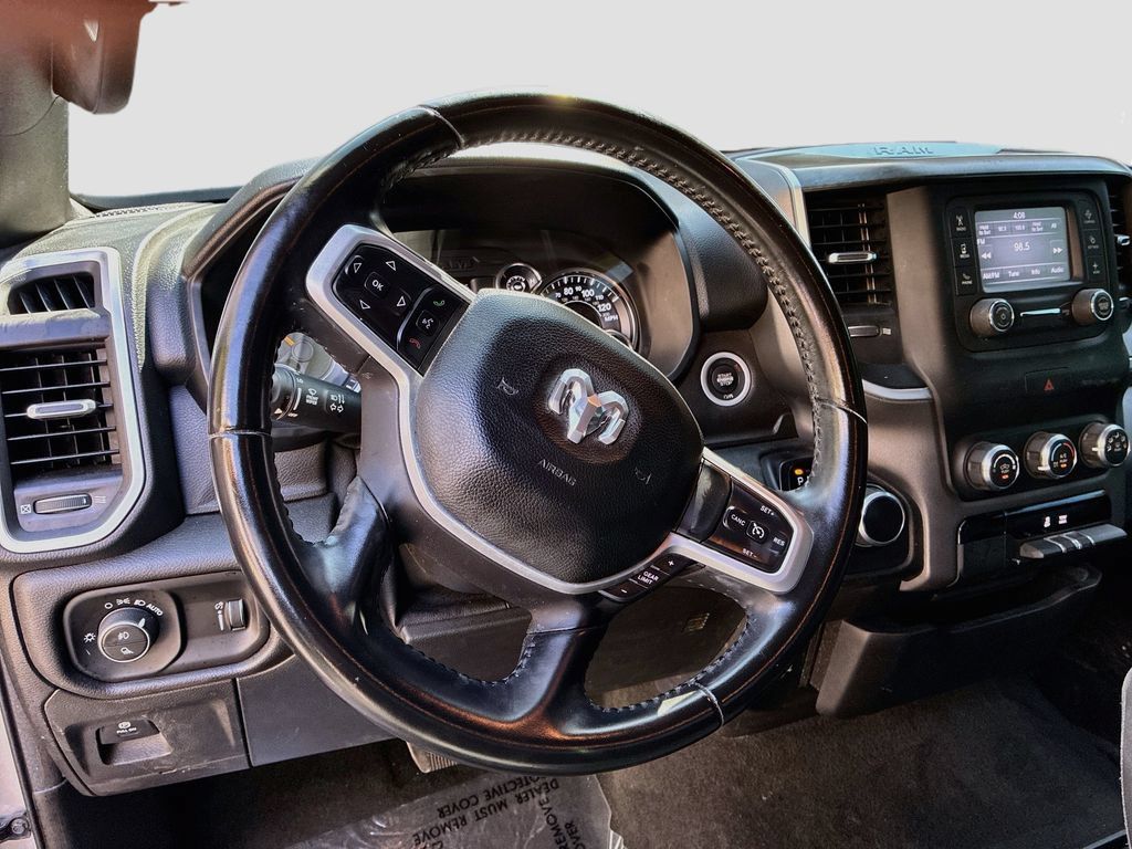 Used 2022 RAM 1500 Big Horn RWD image 11