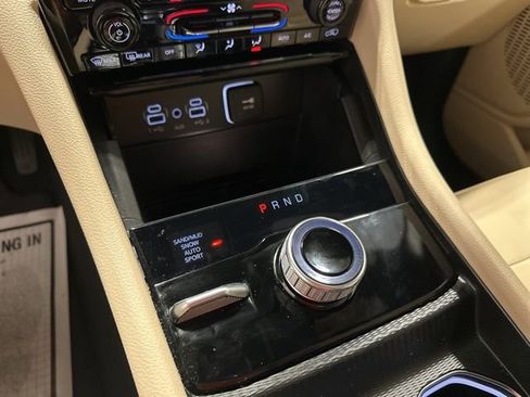 Used 2024 Jeep Grand Cherokee Limited w/ Trailer Tow Package image 34