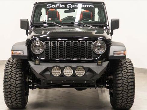 Used 2026 Jeep Wrangler Unlimited Sport AWD/4WD image 12
