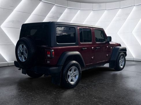 Used 2021 Jeep Wrangler Unlimited Sport AWD/4WD image 6