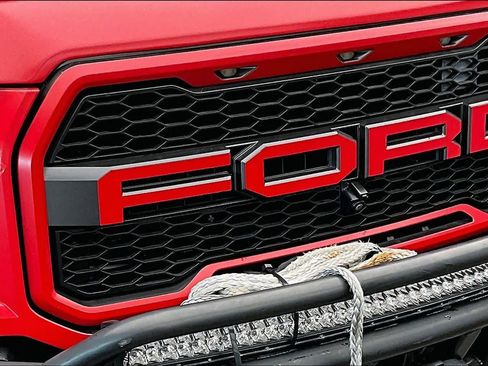 Used 2019 Ford F150 Raptor w/ Equipment Group 802A Luxury image 62