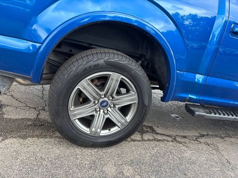 Used 2018 Ford F150 XLT w/ Equipment Group 302A Luxury AWD/4WD image 11