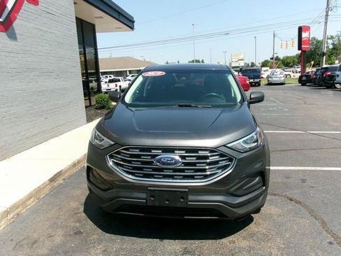 Used 2019 Ford Edge SE AWD/4WD image 2