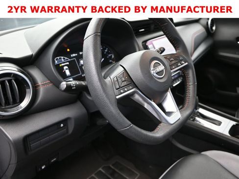 Used 2024 Nissan Kicks SR w/ SR Premium Package image 12