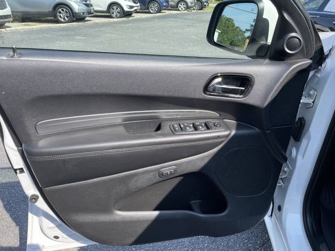 Used 2020 Dodge Durango GT RWD image 16