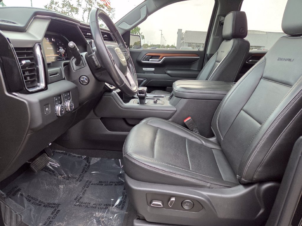 Used 2023 GMC Sierra 1500 Denali w/ Denali Carbonpro Edition AWD/4WD image 27