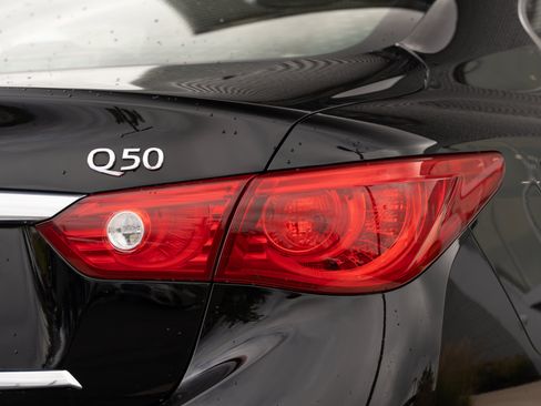 Used 2014 INFINITI Q50 Premium w/ Deluxe Touring Package AWD/4WD image 26