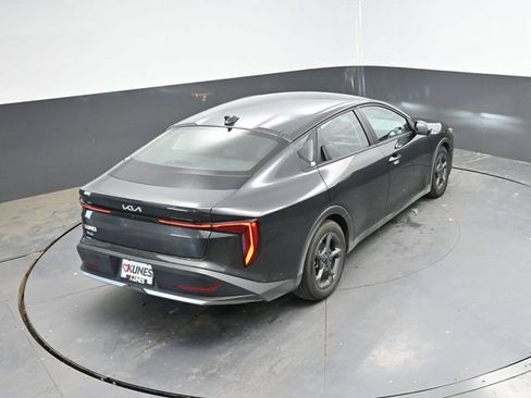 Used 2025 Kia K4 FWD image 33