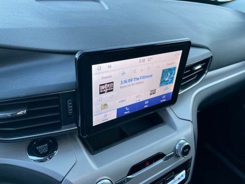 Certified 2023 Ford Explorer XLT w/ Equipment Group 202A image 15