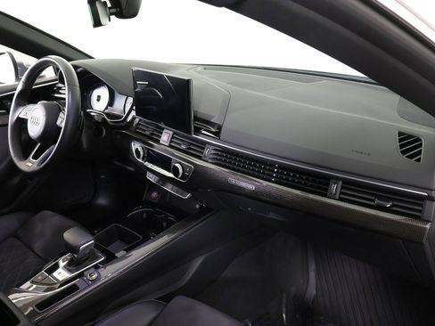 Used 2022 Audi S5 Premium image 29