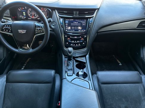 Used 2018 Cadillac CTS V w/ Carbon Fiber Package RWD image 15