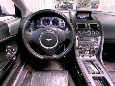 Used 2013 Aston Martin DB9 Volante RWD image 5