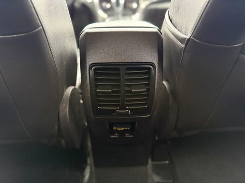 Used 2014 Ford Escape Titanium FWD image 36