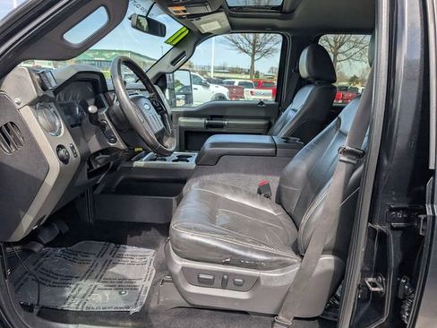 Used 2011 Ford F250 Lariat w/ Lariat Ultimate Pkg AWD/4WD image 2