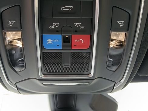 New 2026 Jeep Grand Wagoneer Limited AWD/4WD image 22