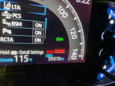 Used 2022 Toyota RAV4 Limited AWD/4WD image 14