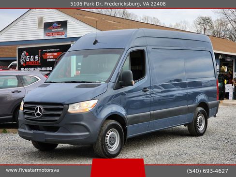 Used 2019 Mercedes-Benz Sprinter 144 image 1