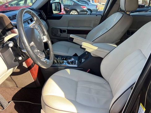 Used 2011 Land Rover Range Rover HSE AWD/4WD image 11