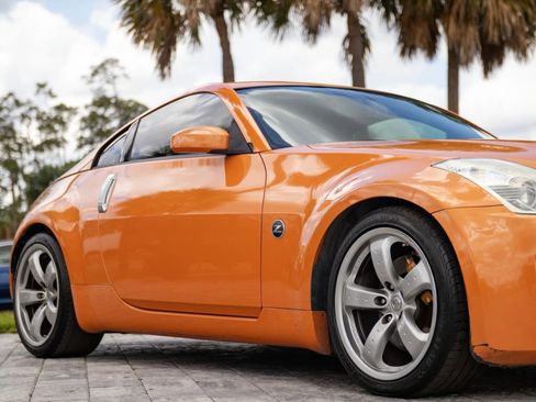 Used 2007 Nissan 350Z Grand Touring w/ Cargo Convenience Pkg RWD image 3