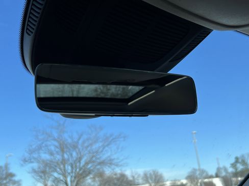 Certified 2025 Mercedes-Benz GLS 450 450 image 27