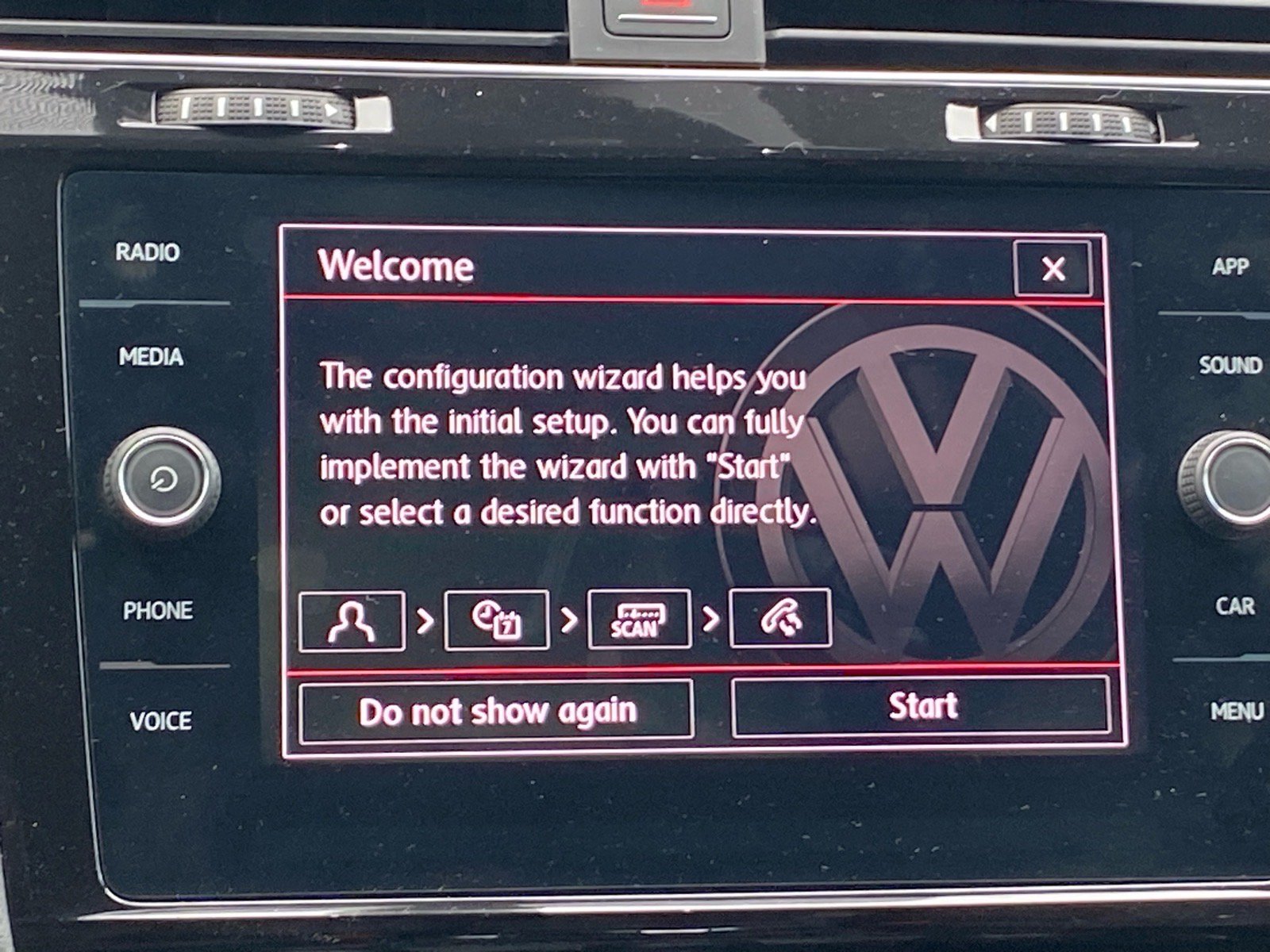 Used 2018 Volkswagen GTI SE FWD image 8