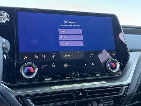 New 2026 Lexus TX 500h AWD image 23