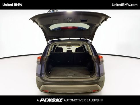 Used 2023 Nissan Rogue SV AWD/4WD image 12