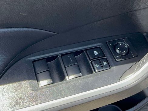 Certified 2023 Toyota RAV4 LE AWD/4WD image 15