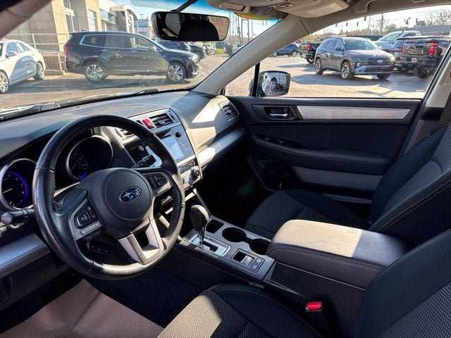 Used 2017 Subaru Outback 2.5i Premium AWD/4WD image 10
