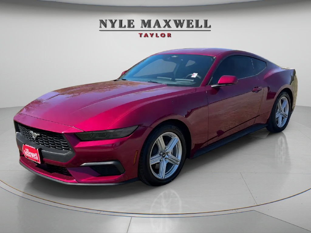 Used 2026 Ford Mustang Coupe RWD image 1