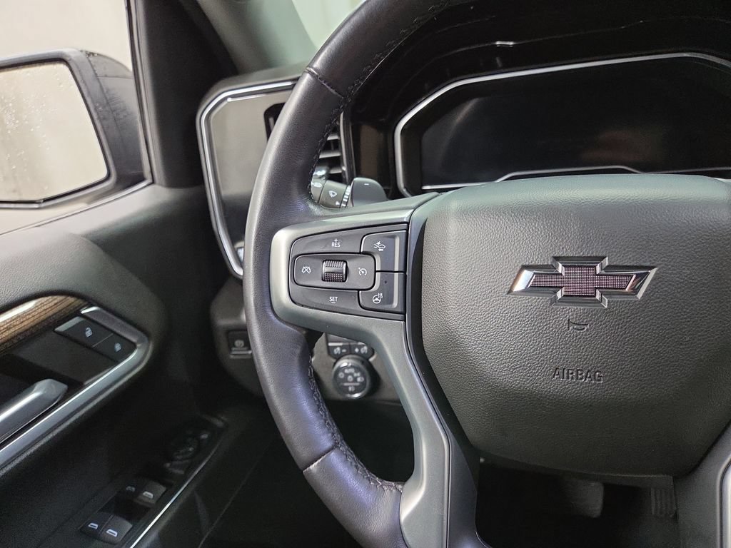 Used 2022 Chevrolet Silverado 1500 RST w/ Z71 Off-Road Package AWD/4WD image 18