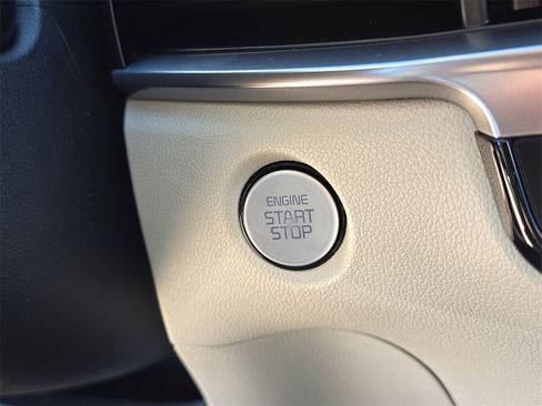 New 2026 Kia Sorento S image 30