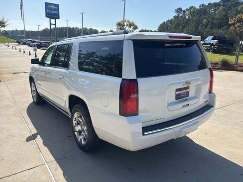 Used 2018 Chevrolet Suburban Premier image 20