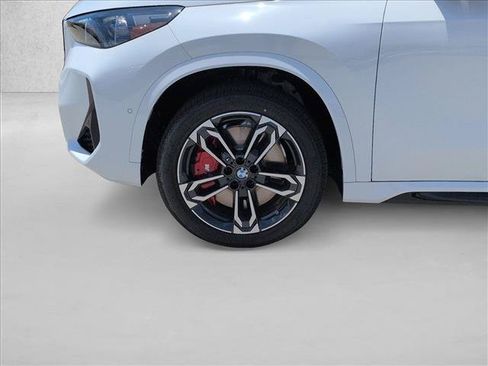 New 2026 BMW X1 xDrive28i w/ M Sport Package AWD/4WD image 9