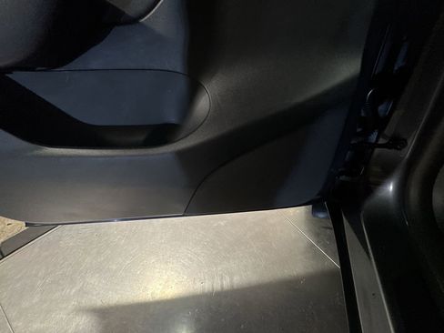 Used 2022 Tesla Model Y Performance image 20