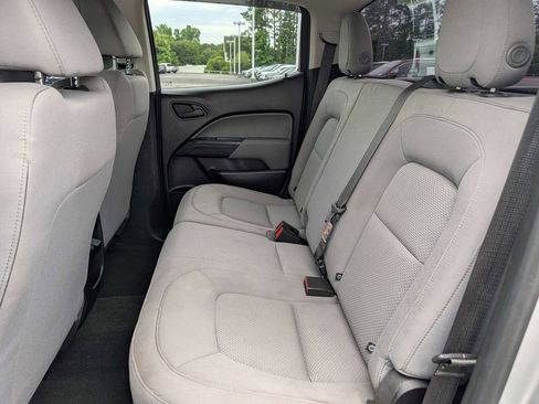 Used 2017 GMC Canyon 2WD Crew Cab w/ Convenience Package image 16