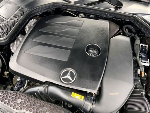 Used 2021 Mercedes-Benz C 300 Sedan image 30