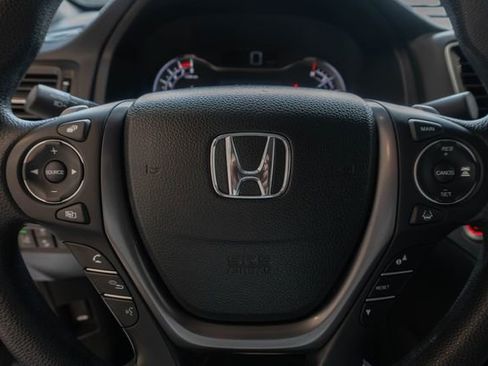Used 2023 Honda Ridgeline Sport image 22