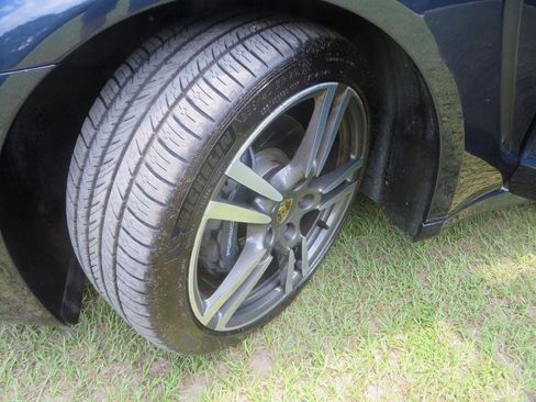 Used 2015 Porsche Panamera image 28