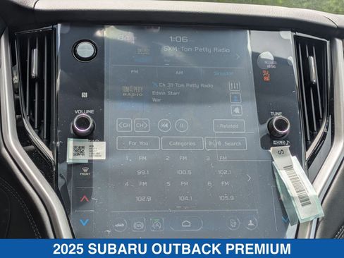 Certified 2025 Subaru Outback Premium image 27