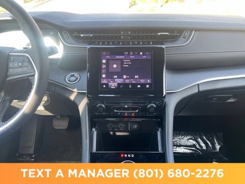 New 2026 Jeep Grand Cherokee Laredo AWD/4WD image 17