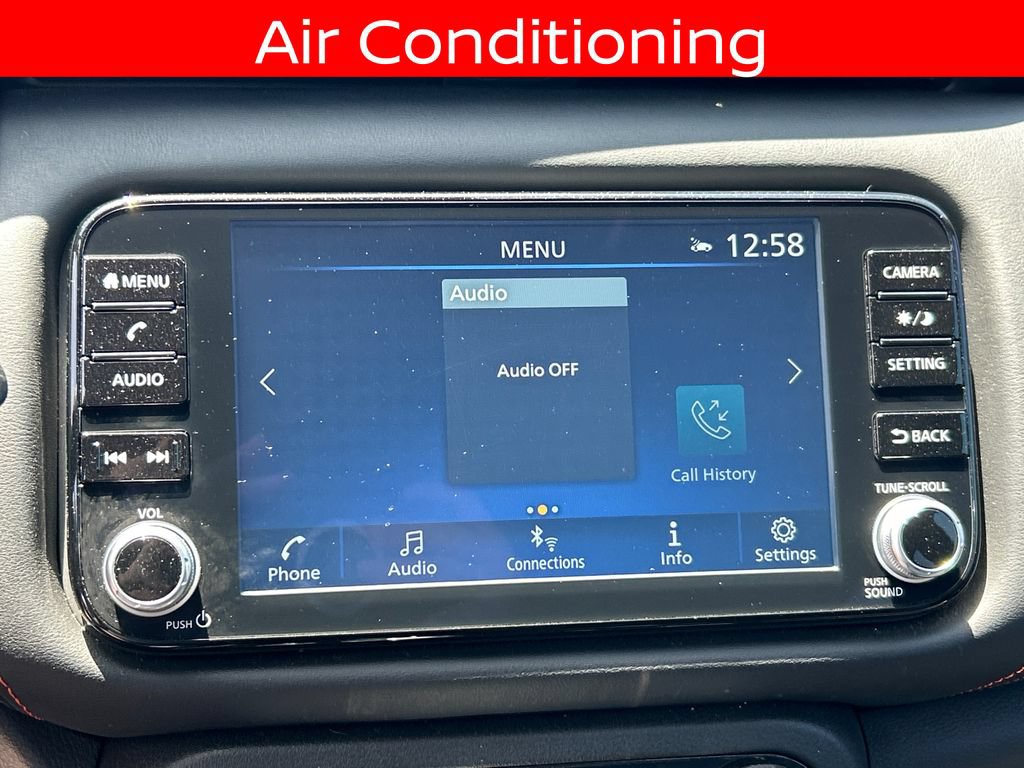 Used 2024 Nissan Kicks SR w/ SR Premium Package FWD image 17
