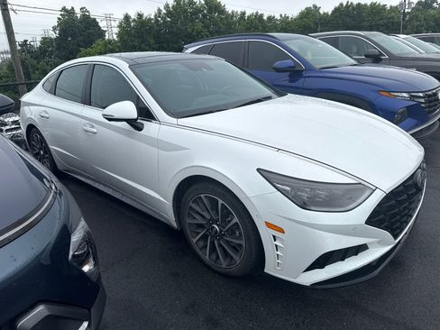 Used 2022 Hyundai Sonata Limited FWD image 7
