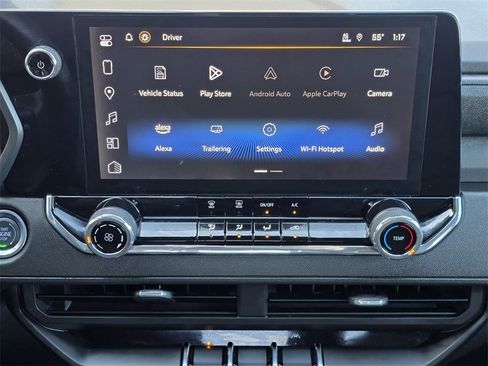 Used 2025 Chevrolet Colorado W/T image 14