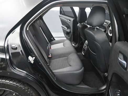 Used 2022 Chrysler 300 Touring w/ Sport Appearance Package RWD image 15