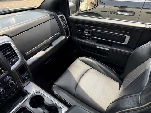 Used 2017 RAM 1500 Limited RWD image 54