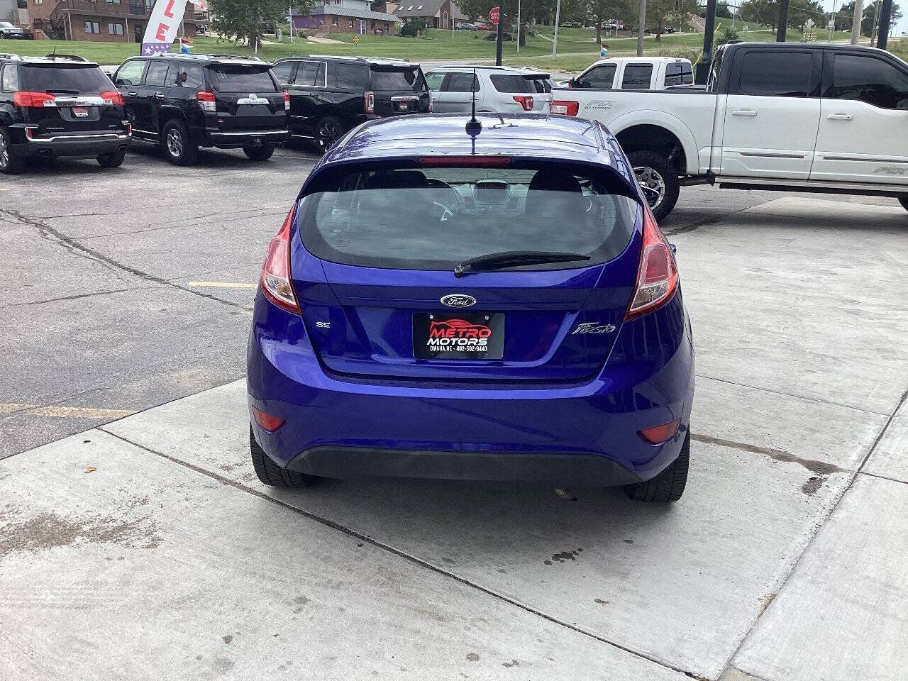 Used 2015 Ford Fiesta SE w/ Equipment Group 201A FWD image 5